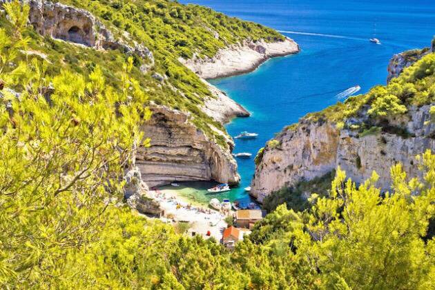 말이 막힐 정도로 아름다운 유럽 최고봉의 해변 12선거 | 인스티즈