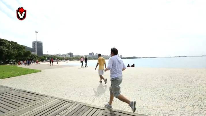 무한도전 흥 떨어지는 삼바를 보면 나타나는 웃통벗은 할아버지 | 인스티즈