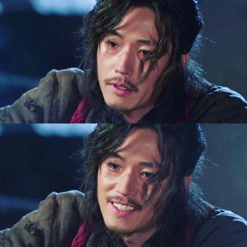 사극에서 불쌍한 주인공 투탑.gif | 인스티즈