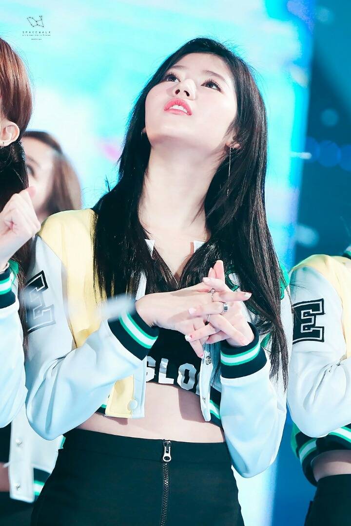 주말 상암 DMC & 부산 ASF 뛴 트와이스(50장 주의) | 인스티즈