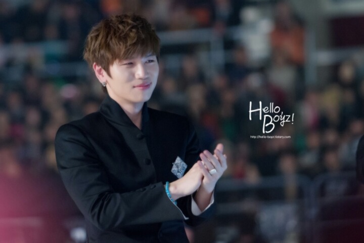 사람들이 다 못생겼다고 하는데 저는 못생긴거 잘 모르겠는 연예인 | 인스티즈