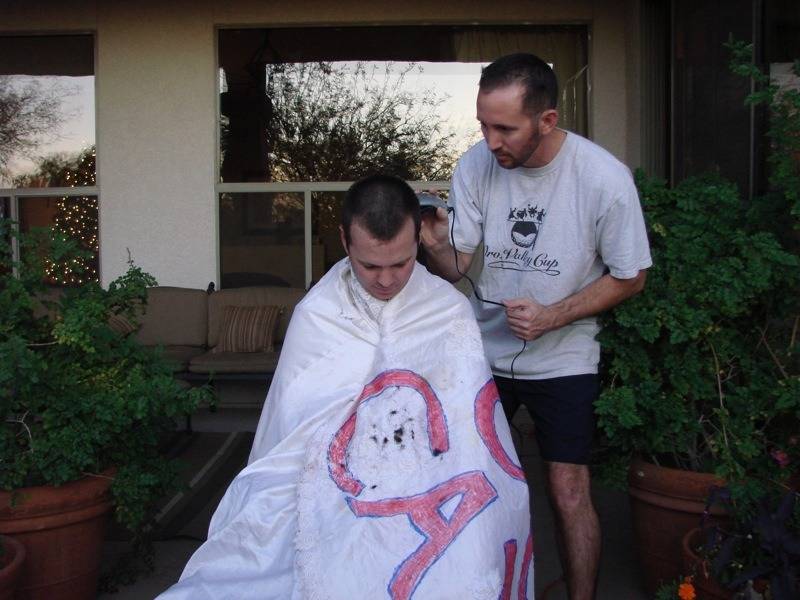 전 부인이 집에 놔두고 간 웨딩드레스 | 인스티즈