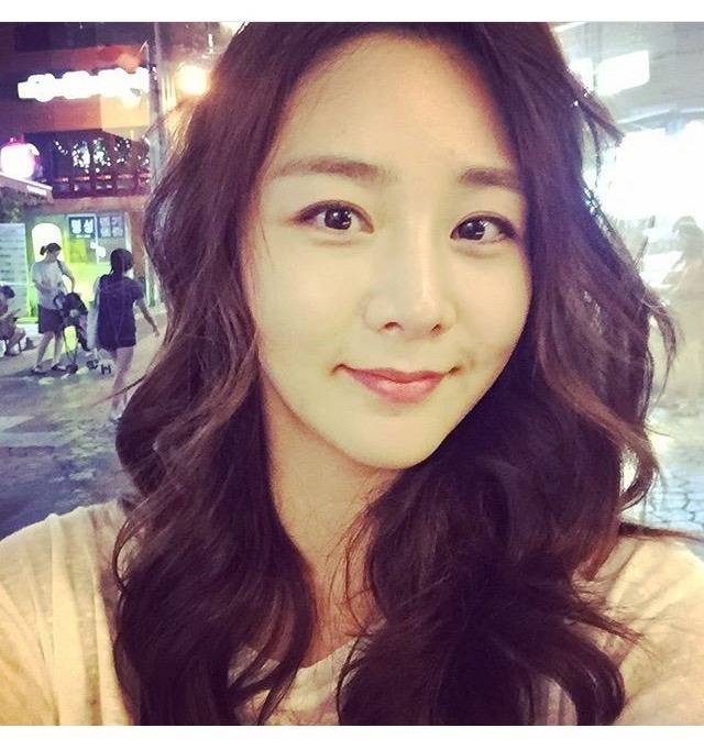 조우종의 여친 정다은 아나운서.gif | 인스티즈