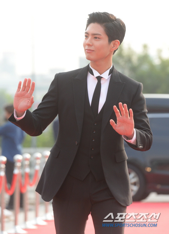 오늘자 박보검.jpg | 인스티즈