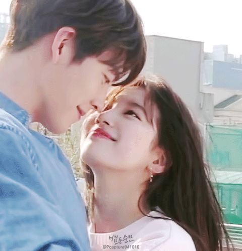 보는 사람이 더 떨리는 수지 김우빈 | 인스티즈