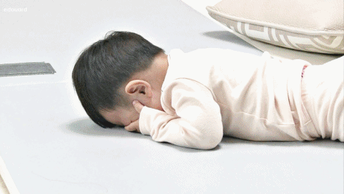 대박이가 자주 취하는 모션.jpg | 인스티즈