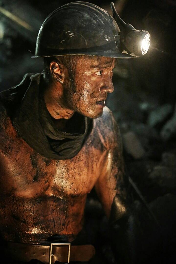 이영화 개봉하면 천만 넘는다 vs 못넘는다 | 인스티즈