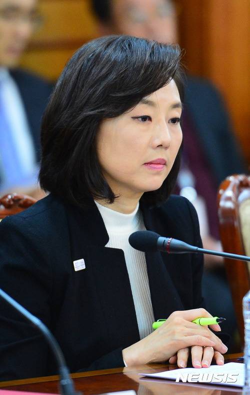 조윤선의 아주 드라마틱한 1월 | 인스티즈