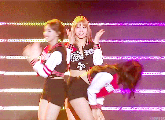 주말 상암 DMC & 부산 ASF 뛴 트와이스(50장 주의) | 인스티즈