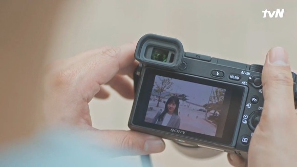 [시카고타자기] 80년간 한 여자를 사랑한 유령이 그녀에게 모습을 보이기까지 | 인스티즈