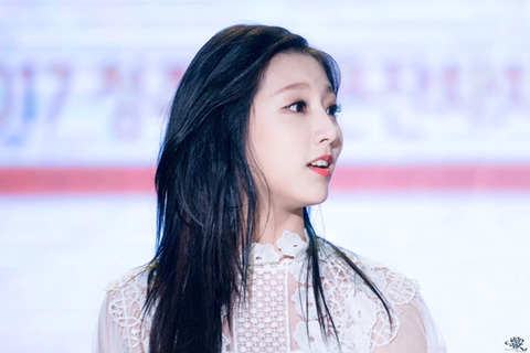 [러블리즈] 목요일에 퇴근하고 학교에 갈 계획이라서 예인이 | 인스티즈