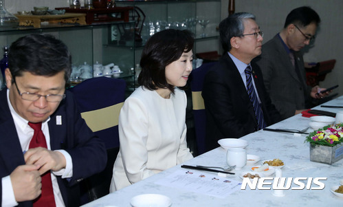 조윤선의 아주 드라마틱한 1월 | 인스티즈