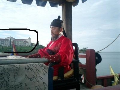 백성들이 장군님에게 바친 리조트.jpg | 인스티즈