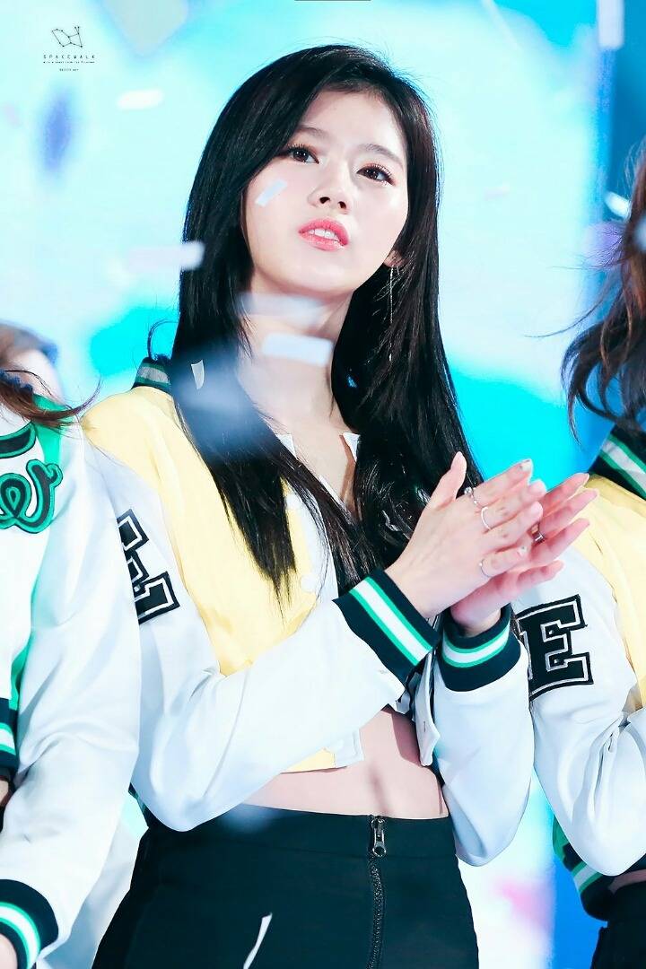 주말 상암 DMC & 부산 ASF 뛴 트와이스(50장 주의) | 인스티즈