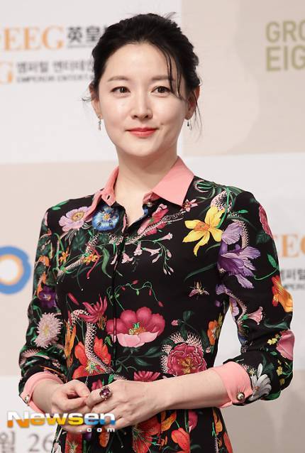 오늘자 이영애 근황 | 인스티즈