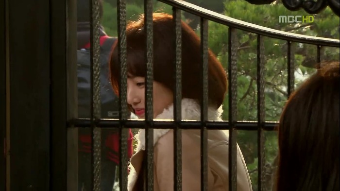 [지붕뚫고하이킥] 띠드버거.jpg | 인스티즈