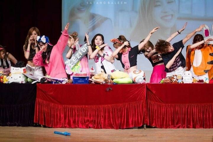 [트와이스] 타이밍을 못 맞추는 쯔위 | 인스티즈