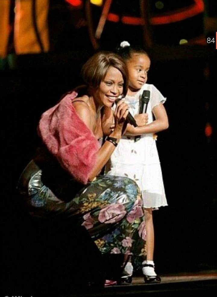 휘트니 휴스턴 그리고 딸 | 인스티즈