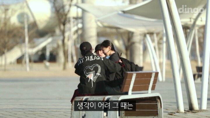 왕따 당한 학생이 울면서 도와 달라고 하면은?(연기) | 인스티즈