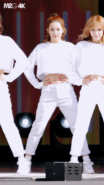 걸그룹 복근 강자.gif | 인스티즈