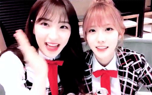 자기전에 우주소녀 투척 | 인스티즈