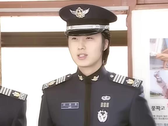 [거침없이하이킥] 파일럿이 되고 싶은 윤호 ㅋㅋㅋㅋㅋㅋㅋ.jpg | 인스티즈