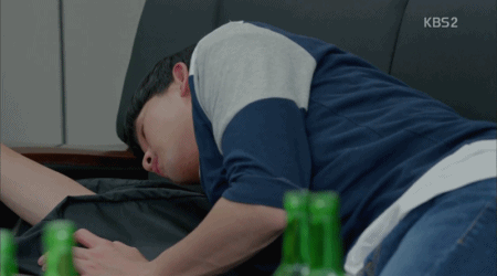 [프로듀사] 송해 선생님과 술 마시고 꼬장부리는 백승찬.jpgif | 인스티즈