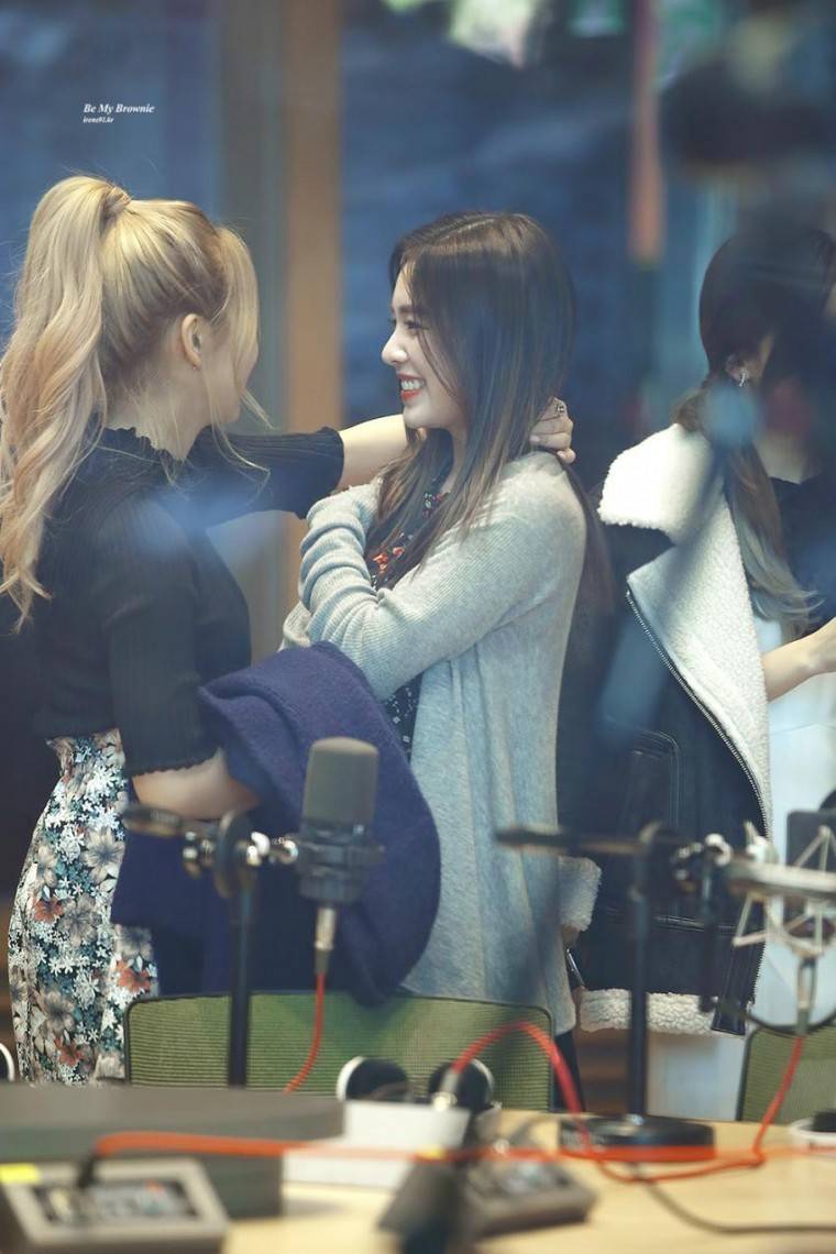 아이린이 업어 키운 예리.jpgif | 인스티즈