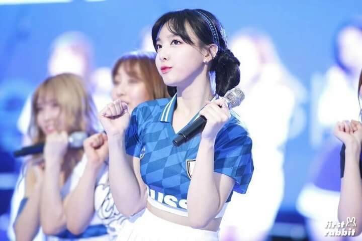 꾹꾹이 나연이 | 인스티즈