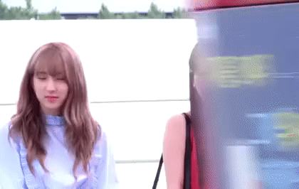우주소녀 인천공항 움짤 | 인스티즈