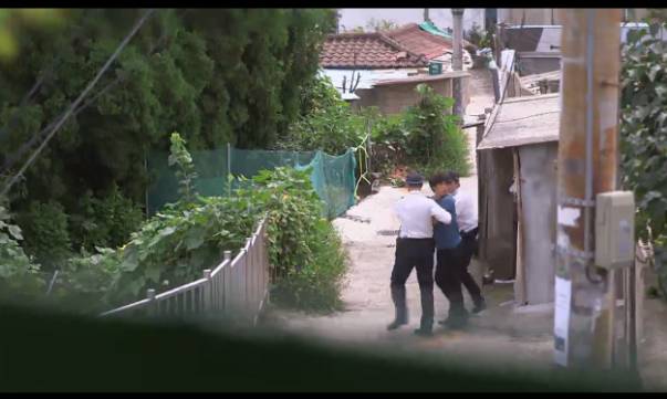 [감자별] 연쇄살인마와 홍버그 (감자별 2화) (2/9) | 인스티즈