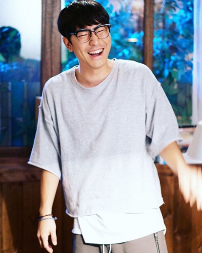 사실 아직도 예능 고정 출연이 어색한 탑 배우 | 인스티즈