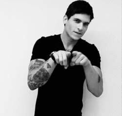 돌체앤가바나 모델들에게 배우는 이탈리안 제스쳐 | 인스티즈