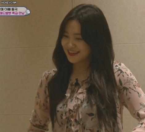 [레드벨벳] 삼둥이들 잘 돌보는 막내 예리 | 인스티즈