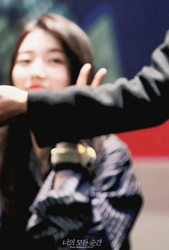 스탭이 팬 고나리하는 거 역고나리 하는 수지 (배다정) | 인스티즈