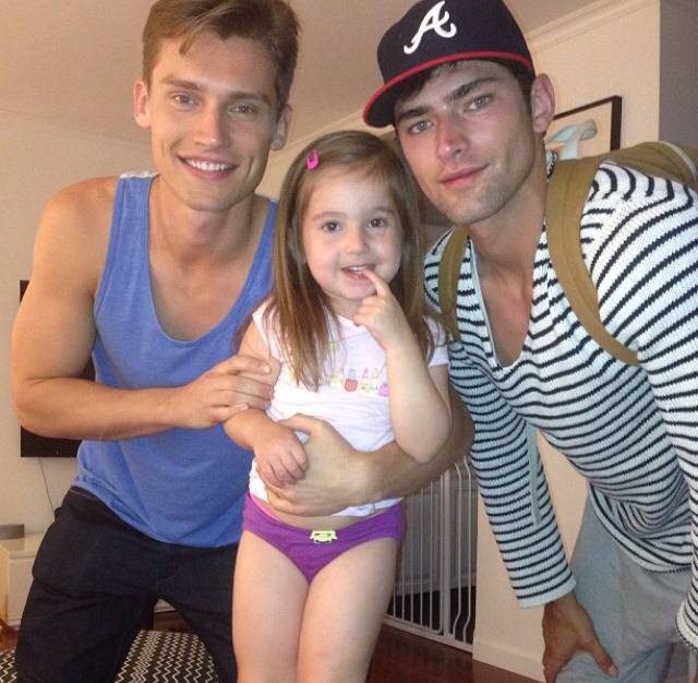 뉴욕의 흔한 베이비시터 | 인스티즈