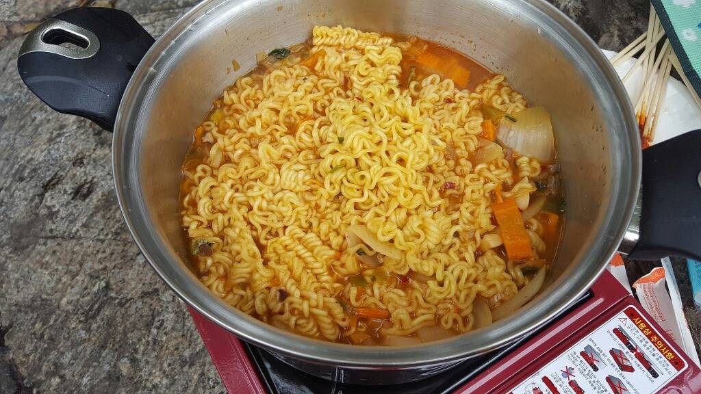 라면이 가장 맛있는 장소 | 인스티즈