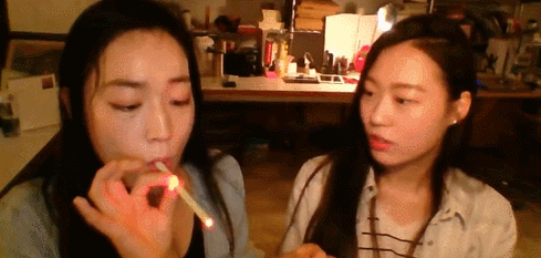 엄마 나 화장하고 있었어 | 인스티즈