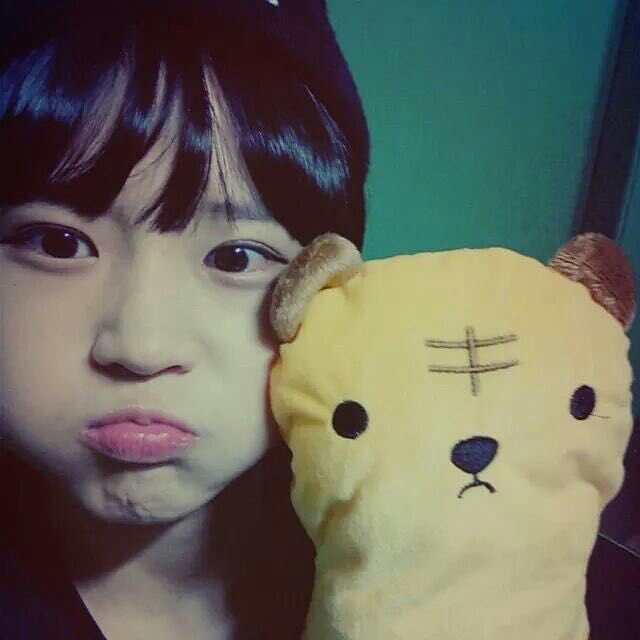 아침을 깨우는 송하영 | 인스티즈