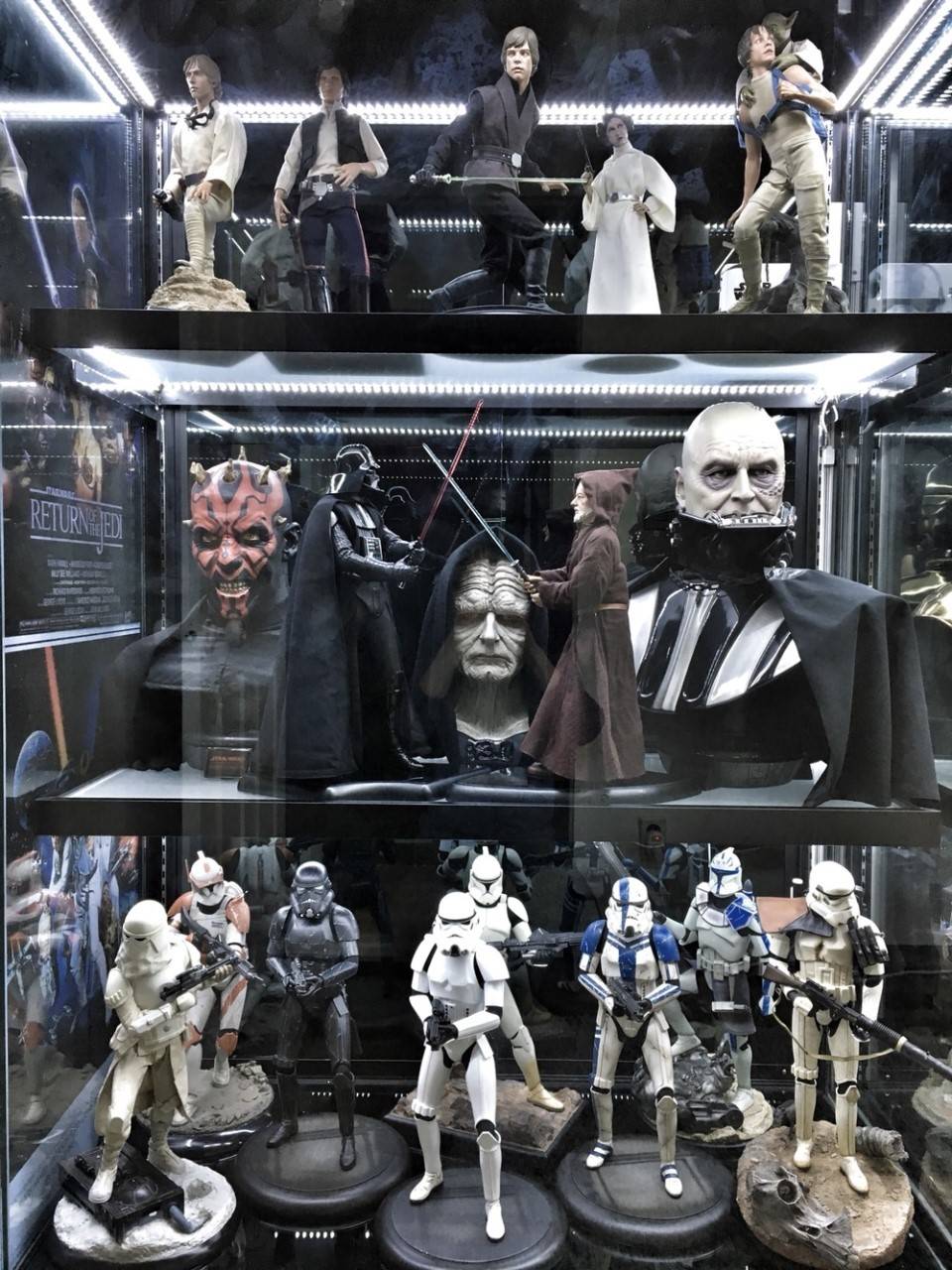 얘들아~ 삼촌 방에 장난감 많으니깐 절루 가서 놀아~ | 인스티즈