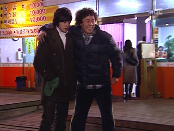 [거침없이하이킥] 80등 오르고도 소외된 윤호.jpg | 인스티즈