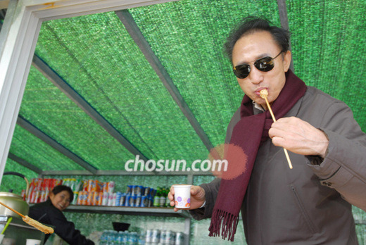 먹방 하나는 최고.gif | 인스티즈