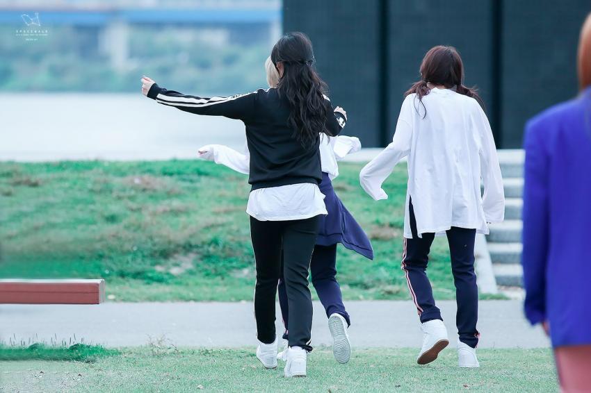 트와이스 일상이 시트콤인 멤버.gif | 인스티즈