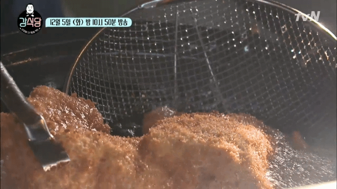 강식당 메인메뉴 강호동까스 비주얼.gif | 인스티즈