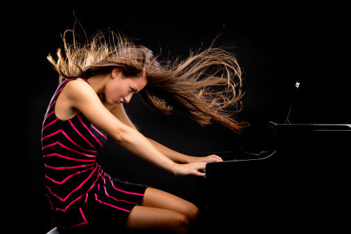 어릴 적 피아노 학원에서 한 번쯤 해봤을 행동 8 | 인스티즈