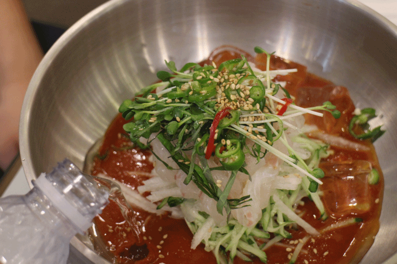 이냉치냉! 신선하고 시원한 물회 gifjpg | 인스티즈