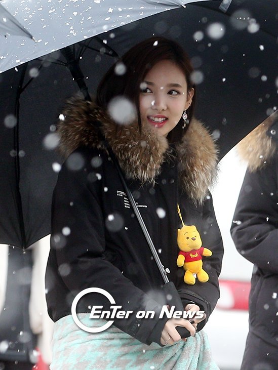 첫눈 속 트둥이들 | 인스티즈