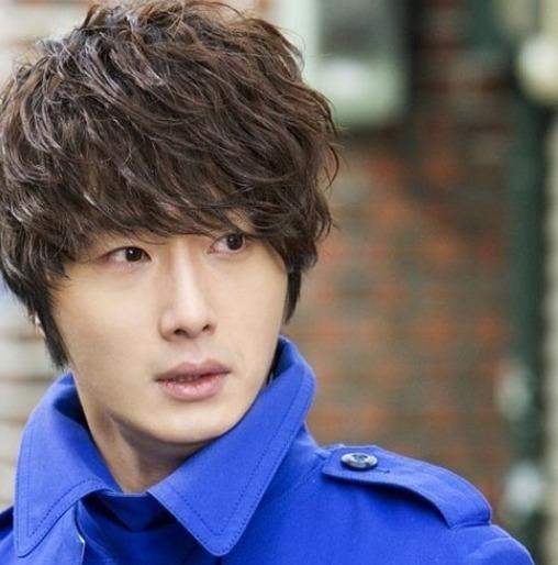 대박작품 하나만 만나면 진짜 탑으로 올라갈것같은 배우 | 인스티즈