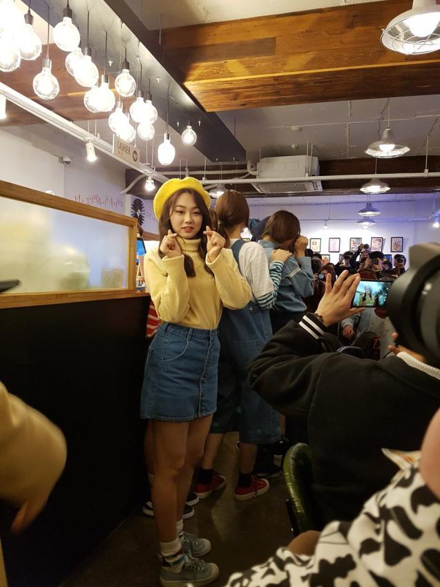 끼부리는 강미나 | 인스티즈