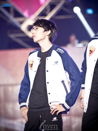 다시봐도 멋있는 중국으로 가는 황제훈인터뷰 | 인스티즈